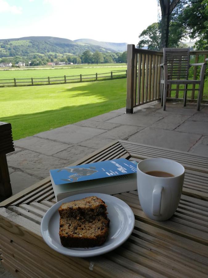 The Lodge Brecon B&B Eksteriør bilde