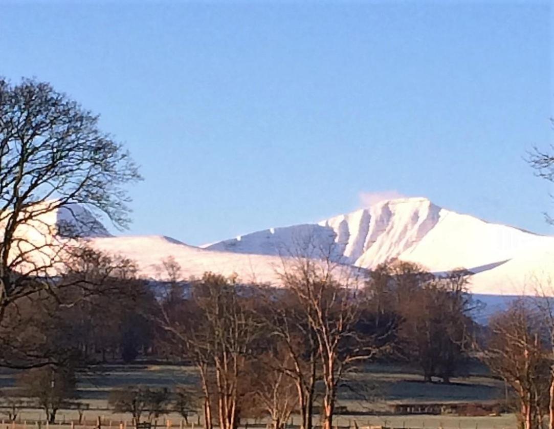 The Lodge Brecon B&B Eksteriør bilde